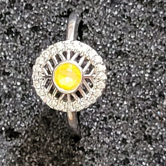 Vintage Sterling Silver Ring Yellow Citrine Gemstone - Picture 6 of 6